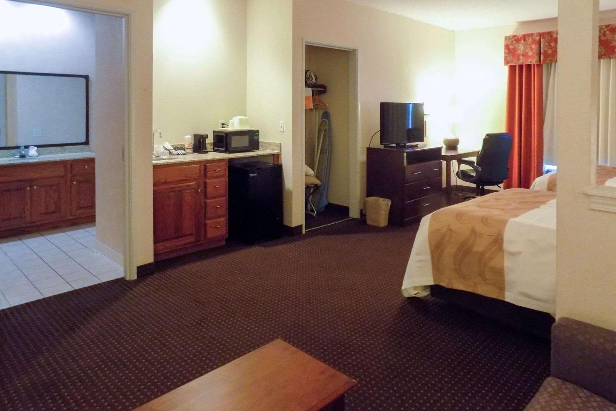 Quality Inn Kingdom City, Mo Экстерьер фото