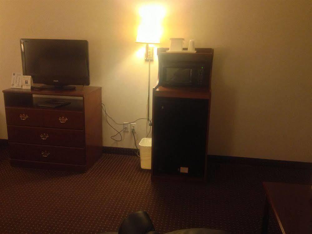 Quality Inn Kingdom City, Mo Экстерьер фото